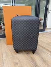 Louis Vuitton Handgepäck
