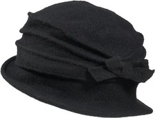 Gerraffter Hut aus Wolle