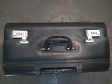 Leder Pilotenkoffer Schwarz Trolley Zahlenschloss Ausziegriff Gebraucht