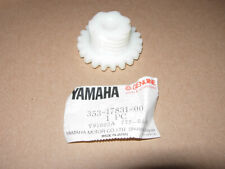 YAMAHA  RD50M  YSR80  ANTRIEBSZAHNRAD DREHZAHLMESSER 353-17831