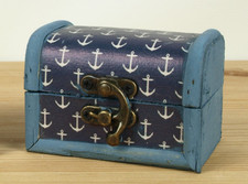Kleine maritime Holztruhe Truhe Anker 8,7x6x6cm maritime Deko