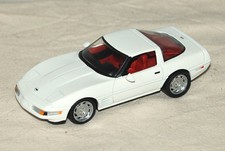 Detail Cars 210 * 1:43 * Chrevrolet Corvette ZR 1 Coupé weiß