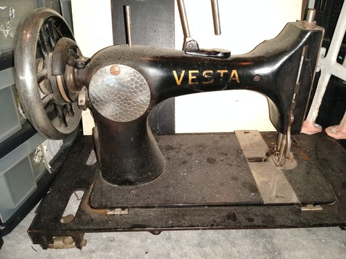 Vesta alte nähmaschine - alte,