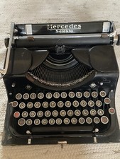 Antike Reiseschreibmaschine