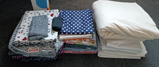 Nachlass: Konvolut Stoffpaket incl. Nähutensilien bunt gemischt