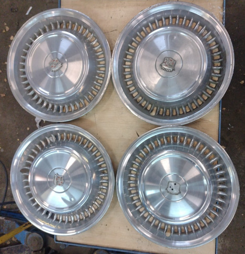 Cadillac radkappe hub - cadillac,