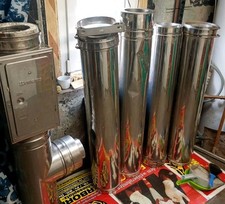 Edelstahl-Kamin, 5  m lang, 30 mm dicke Isolierung Außendurchmesser 20 cm