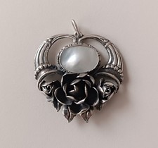 Jugendstil Perlmutt mit Rosen