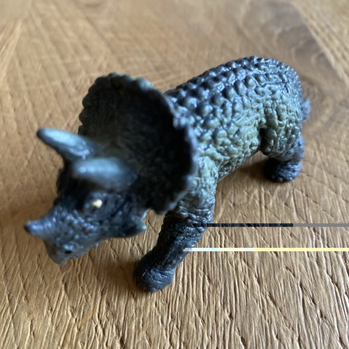 Triceratops bullyland cm - triceratops,