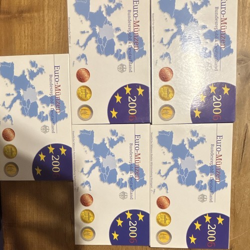 Paket aus offiziellen - aus,