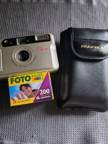 Praktica af - praktica, p