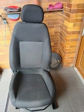 Opel Corsa D Sitz vorne links