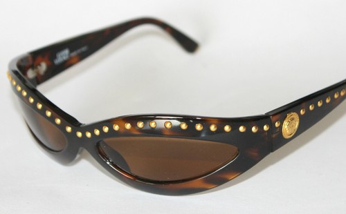 Versace vintage stud - vintage,