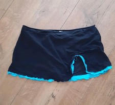 Baderock mit Shorts Schwarz