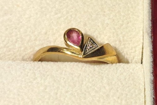 Sehr schöner goldring 333 mit - sehr,