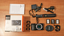 Sony Alpha A6000 24.3MP Spiegellose Kamera - Schwarz (Nur Gehäuse)