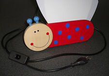 HABA Wandlampe - schönes Schlummerlicht aus Holz fürs Kinderzimmer - LEUCHTKÄFER