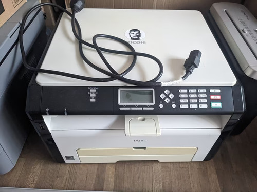 Ricoh 211su kompakter - sp, –