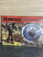 The Walking Dead Bd. 1 + 2