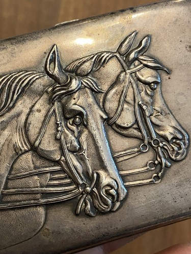 Boîte und etui für - und,