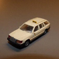 Wiking Mercedes 230 TE Taxi