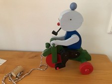 Ziehfigur Ziehente Pfeifenmann