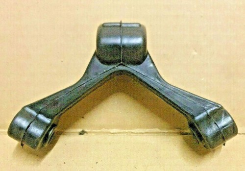 Auspuffgummi halter audi 1 - auspuffgummi,