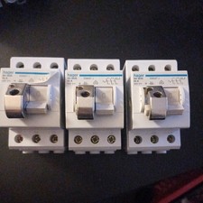 3x Hager SH363S Hauptschalter