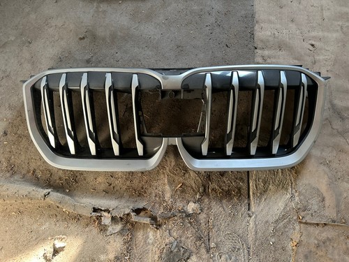 Bmw u11 original frontgrill - x1,