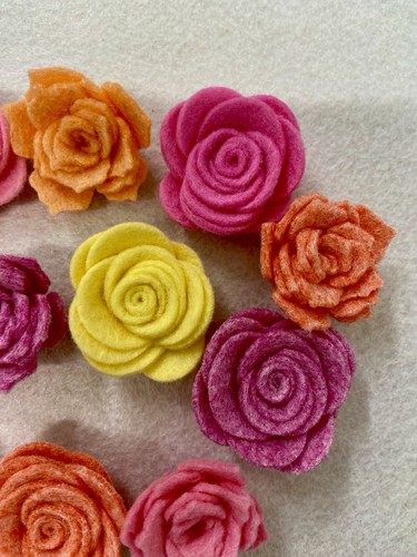 Fruchtige filzblumen zum - filzblumen,