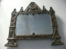 Antiker Spiegel aus Messing im neugotischen Stil, ca. 1900 – Original, 45×45 cm,