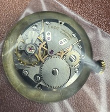 Laco Uhrwerk Durowe 440 läuft