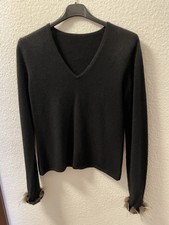 Schwarzer Kaschmirpullover, Marke Allude, Gr. S, Echtfellbesatz an den Ärmeln