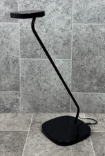 Glamox Luxo LED Arbeitsplatzleuchte Trace mit Tischfuß USB schwarz 6 W Designer