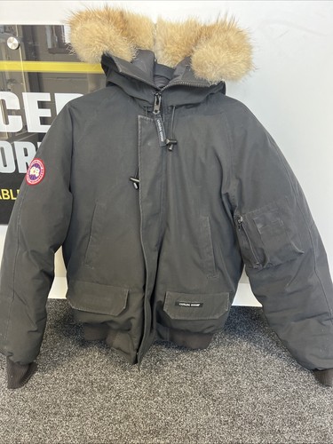 Authentic canada goose - authentic,