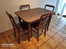 Tisch u. Stühle aus Opa`s und Oma`s Zeiten - Gebraucht guter bis akzept. Zustand