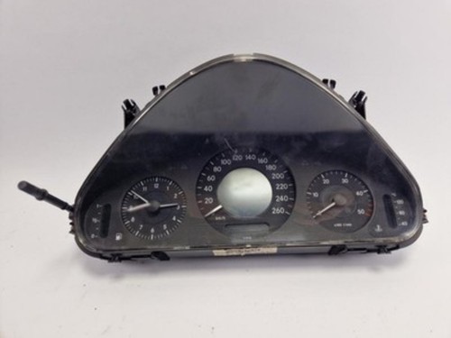Tachometer mercedes benz - mercedes,