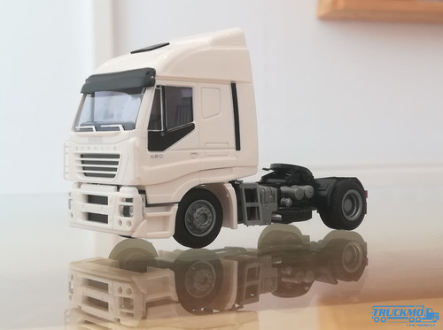 Awm iveco stralis - stralis, aerop