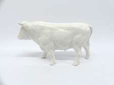 Porzellan Figur Rind Bulle Kuh