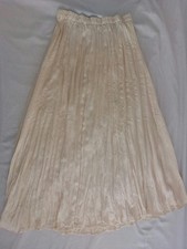 Hellgelber Langer/Midi Satin