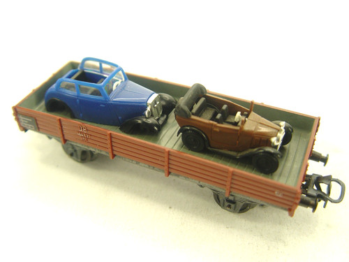 Niederbordwagen mit oldtimer - mit,