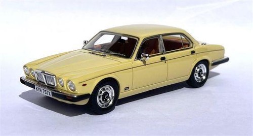 Matrix jaguar xj6 siii - 1:43,