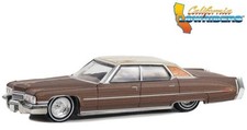 CADILLAC Sedan deVille - 1973 - brownmetallic - Greenlight 1:64