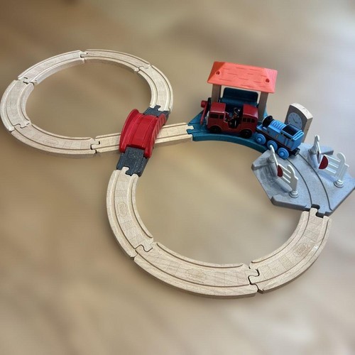 Thomas friends holzeisenbahn - thomas,