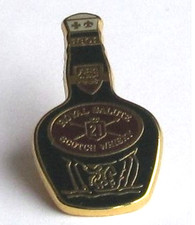 👍Pin's WHISKY ROYAL SANTÉ