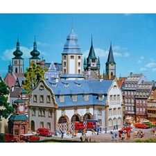Faller H0 191835 - Rathaus mit Feuerwache    Neuware