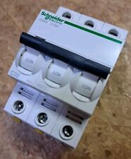 Schneider Electric iC60N C32A A9F04332 Sicherungsautomat LS-Schalter 3-pol C32