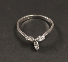 schöner 585er Weißgold Ring