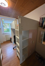 Hochbett IKEA - SMÅSTAD - weiß und rosa