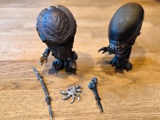 ""SCAR PREDATOR / MASKE / WAFFEN UND ALIEN WARRIOR ca.7 cm Hoch - RAR ""